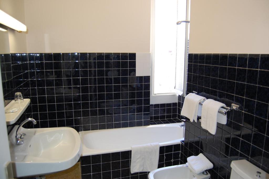 Touring Hotel Grenoble Luaran gambar