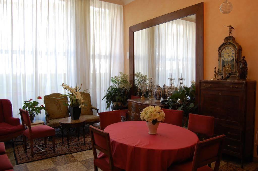 Touring Hotel Grenoble Luaran gambar